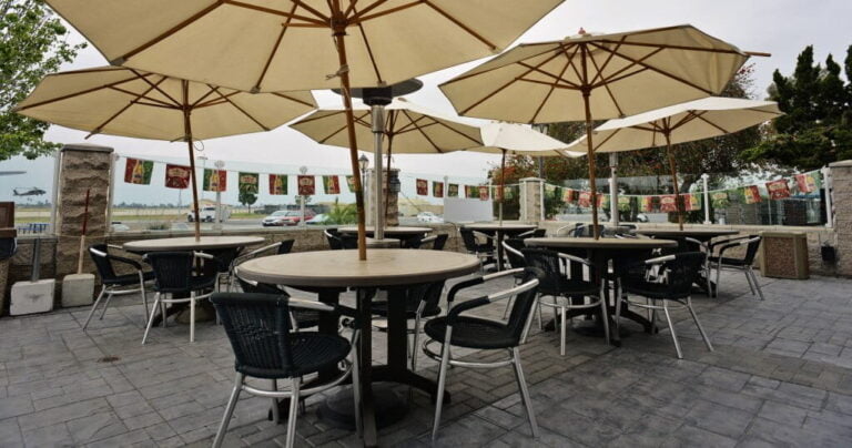 Pub at Fiddlers Green patio seating